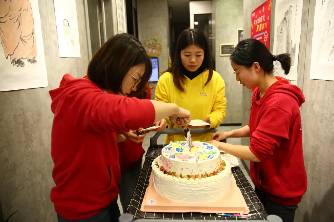 南京畫(huà)室少兒培訓哪家好？用藝術(shù)的力量，優(yōu)化孩子成長(cháng)4